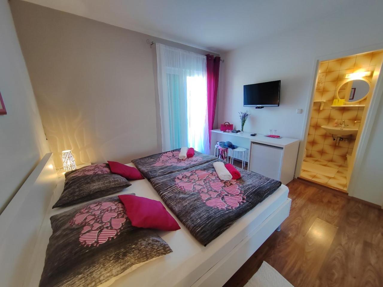 Room'S Brica Barbat na Rabu المظهر الخارجي الصورة